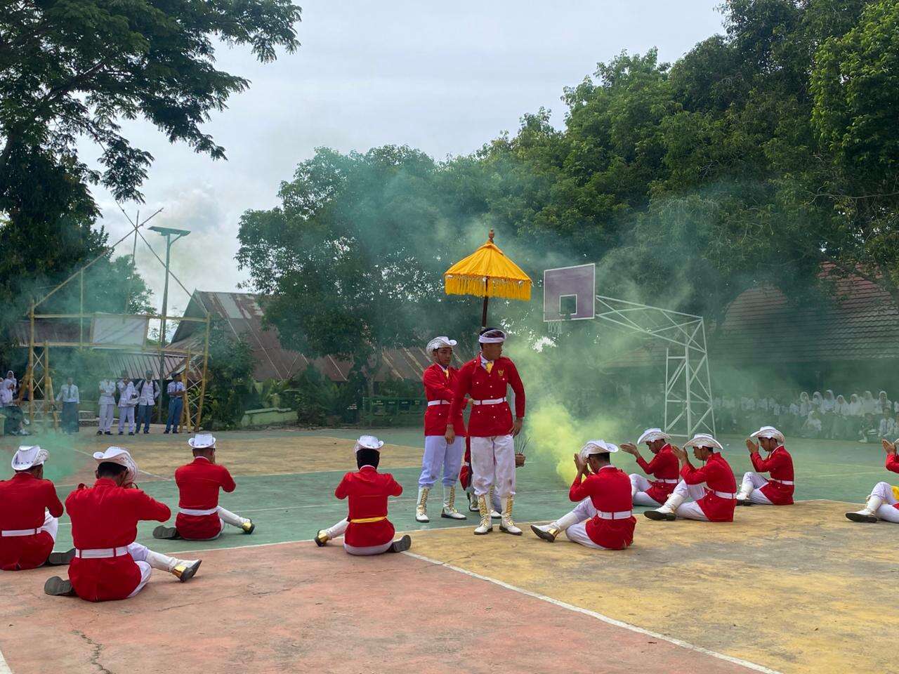 Acara Purna Bakti Bapak Kepala SMA Negeri 6 Kendari
